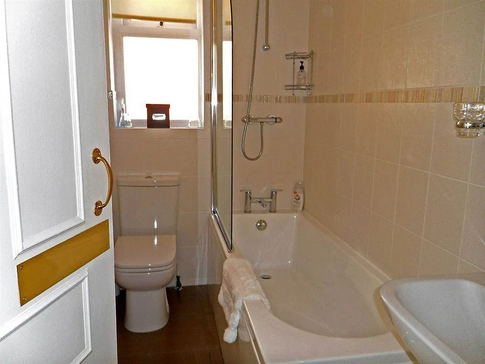 Bed & Breakfast The Hinton Guest House Knutsford