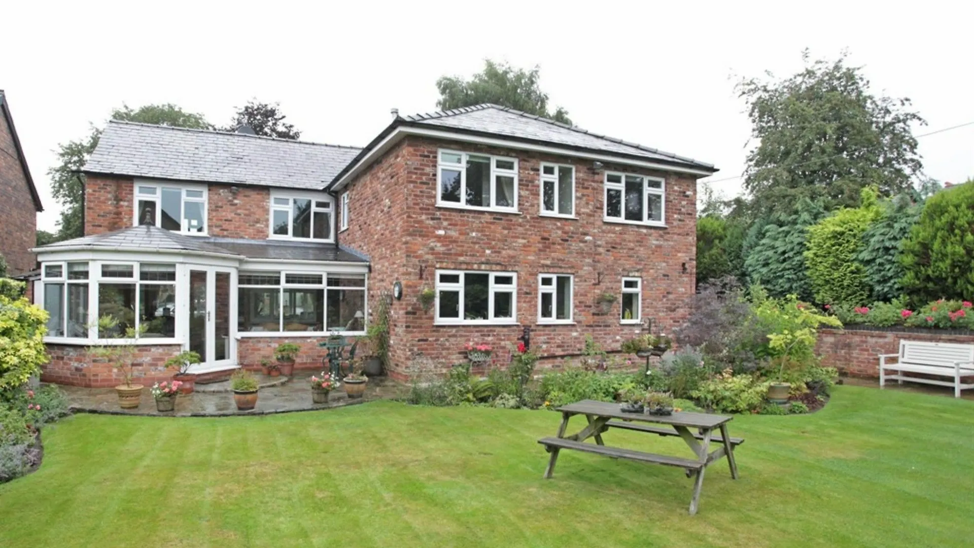 The Hinton Guest House Knutsford 4*,